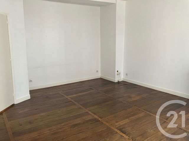 Appartement F4 à vendre - 5 pièces - 83.2 m2 - CHALONS EN CHAMPAGNE - 51 - CHAMPAGNE-ARDENNE - Century 21 Martinot Immobilier