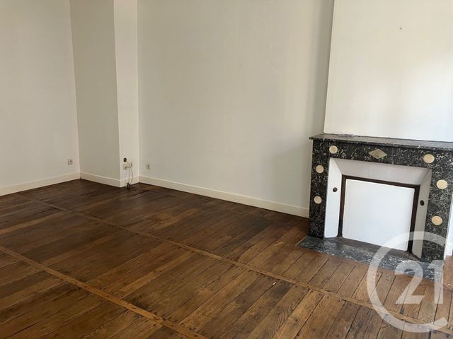 Appartement F4 à vendre - 5 pièces - 83.2 m2 - CHALONS EN CHAMPAGNE - 51 - CHAMPAGNE-ARDENNE - Century 21 Martinot Immobilier