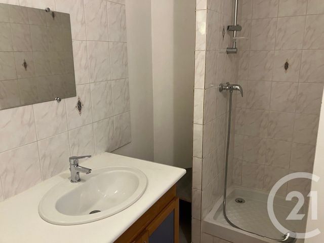 Appartement F4 à vendre - 5 pièces - 81.0 m2 - CHALONS EN CHAMPAGNE - 51 - CHAMPAGNE-ARDENNE - Century 21 Martinot Immobilier