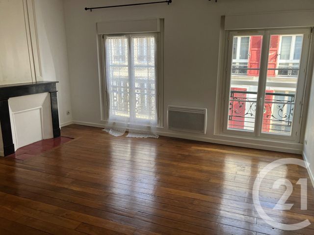 Appartement F4 à vendre - 5 pièces - 81.0 m2 - CHALONS EN CHAMPAGNE - 51 - CHAMPAGNE-ARDENNE - Century 21 Martinot Immobilier