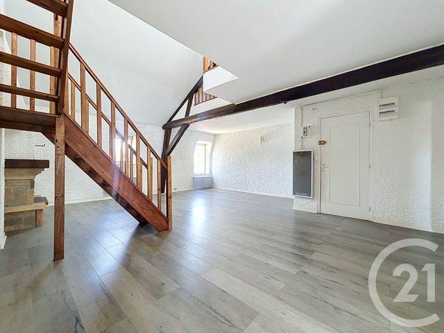 Appartement Duplex à vendre - 2 pièces - 60.0 m2 - CHALONS EN CHAMPAGNE - 51 - CHAMPAGNE-ARDENNE - Century 21 Martinot Immobilier