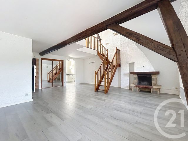 Appartement Duplex à vendre - 2 pièces - 60.0 m2 - CHALONS EN CHAMPAGNE - 51 - CHAMPAGNE-ARDENNE - Century 21 Martinot Immobilier