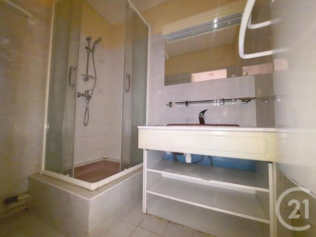 Appartement F3 à louer - 3 pièces - 65.33 m2 - CHALONS EN CHAMPAGNE - 51 - CHAMPAGNE-ARDENNE - Century 21 Martinot Immobilier