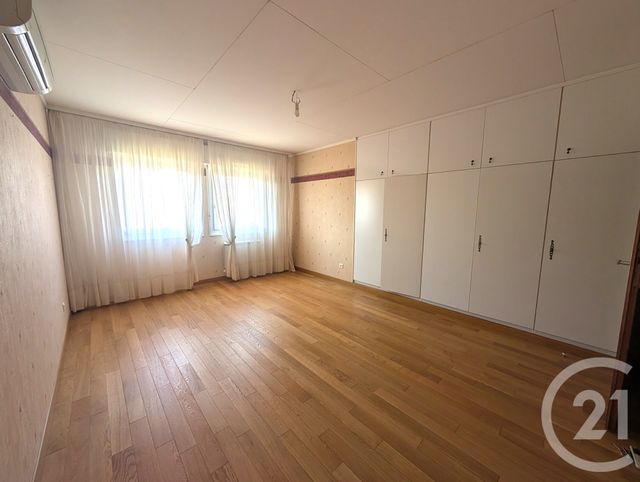 maison à vendre - 8 pièces - 174.88 m2 - SARRY - 51 - CHAMPAGNE-ARDENNE - Century 21 Martinot Immobilier