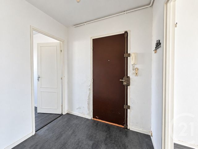 Appartement F4 à vendre - 4 pièces - 70.4 m2 - CHALONS EN CHAMPAGNE - 51 - CHAMPAGNE-ARDENNE - Century 21 Martinot Immobilier