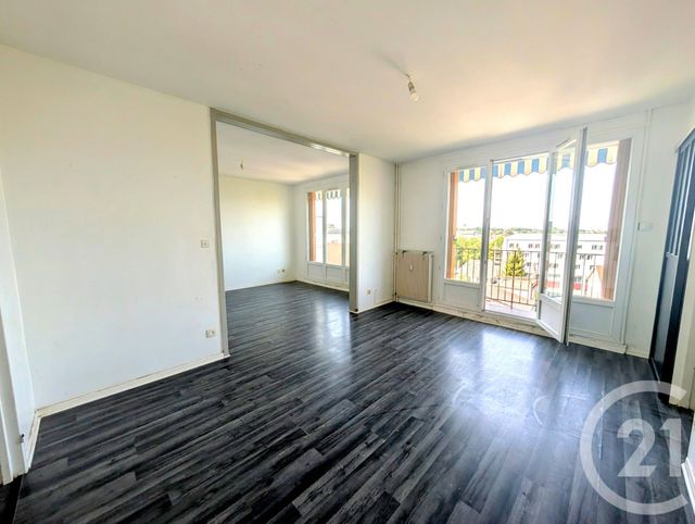 Appartement F4 à vendre - 4 pièces - 70.4 m2 - CHALONS EN CHAMPAGNE - 51 - CHAMPAGNE-ARDENNE - Century 21 Martinot Immobilier