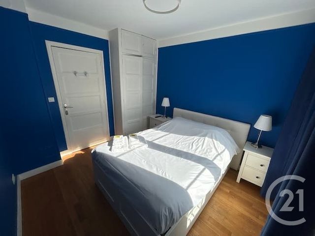 Appartement à louer - 4 pièces - 87.76 m2 - CHALONS EN CHAMPAGNE - 51 - CHAMPAGNE-ARDENNE - Century 21 Martinot Immobilier