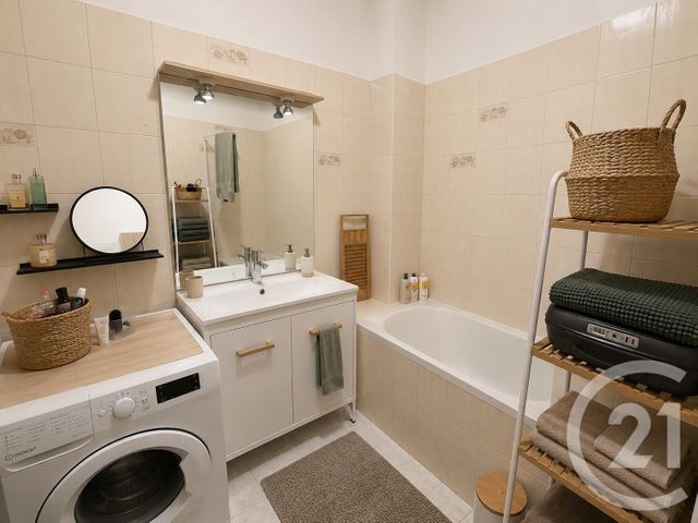 Appartement F2 à vendre - 2 pièces - 46.0 m2 - CHALONS EN CHAMPAGNE - 51 - CHAMPAGNE-ARDENNE - Century 21 Martinot Immobilier