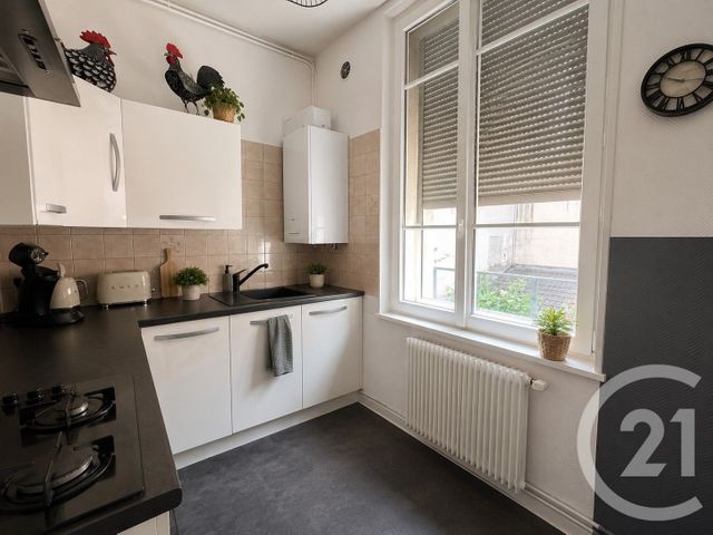 Appartement F2 à vendre - 2 pièces - 46.0 m2 - CHALONS EN CHAMPAGNE - 51 - CHAMPAGNE-ARDENNE - Century 21 Martinot Immobilier
