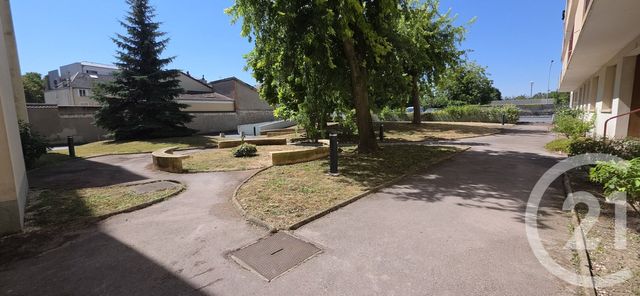 Appartement F1 à vendre - 2 pièces - 27.77 m2 - CHALONS EN CHAMPAGNE - 51 - CHAMPAGNE-ARDENNE - Century 21 Martinot Immobilier