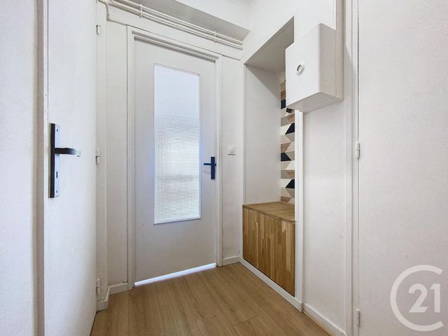 Appartement F2 à louer - 2 pièces - 40.58 m2 - CHALONS EN CHAMPAGNE - 51 - CHAMPAGNE-ARDENNE - Century 21 Martinot Immobilier