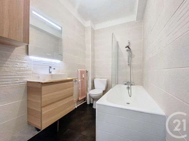 Appartement F2 à louer - 2 pièces - 40.58 m2 - CHALONS EN CHAMPAGNE - 51 - CHAMPAGNE-ARDENNE - Century 21 Martinot Immobilier