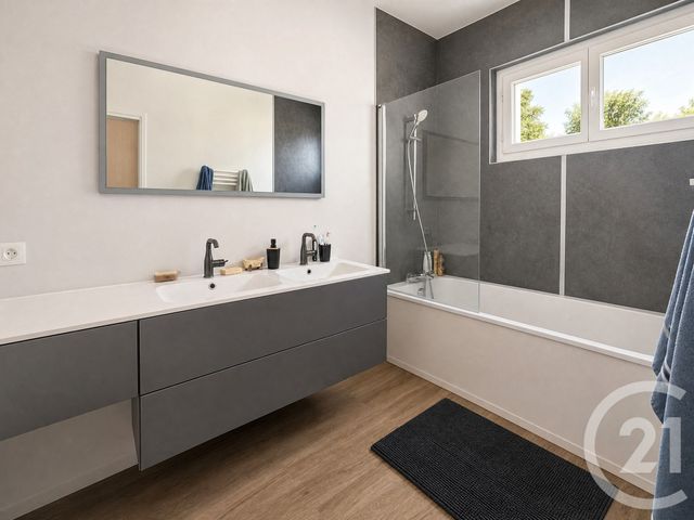 maison à vendre - 7 pièces - 174.65 m2 - CHALONS EN CHAMPAGNE - 51 - CHAMPAGNE-ARDENNE - Century 21 Martinot Immobilier