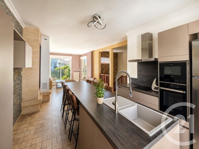 maison à vendre - 7 pièces - 174.65 m2 - CHALONS EN CHAMPAGNE - 51 - CHAMPAGNE-ARDENNE - Century 21 Martinot Immobilier