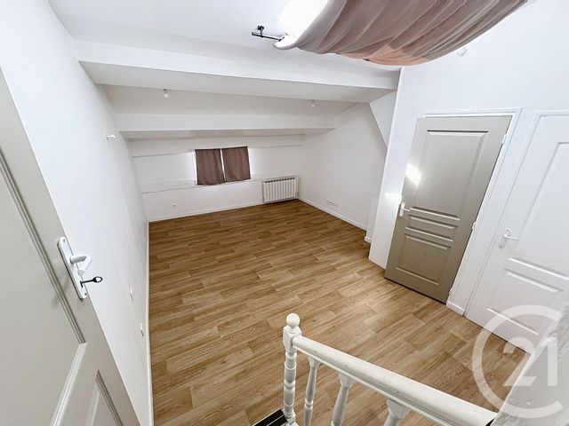 Appartement à louer - 2 pièces - 60.09 m2 - CHALONS EN CHAMPAGNE - 51 - CHAMPAGNE-ARDENNE - Century 21 Martinot Immobilier