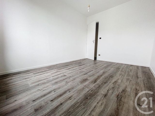 Appartement F3 à louer - 3 pièces - 61.72 m2 - CHALONS EN CHAMPAGNE - 51 - CHAMPAGNE-ARDENNE - Century 21 Martinot Immobilier