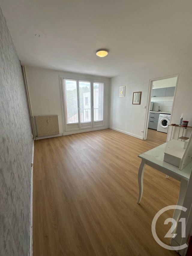 Appartement Studio à louer CHALONS EN CHAMPAGNE
