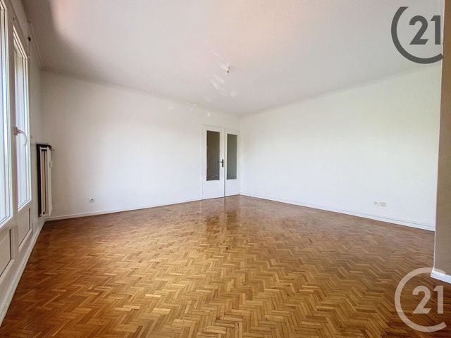 Appartement F2 à louer - 2 pièces - 50.46 m2 - CHALONS EN CHAMPAGNE - 51 - CHAMPAGNE-ARDENNE - Century 21 Martinot Immobilier