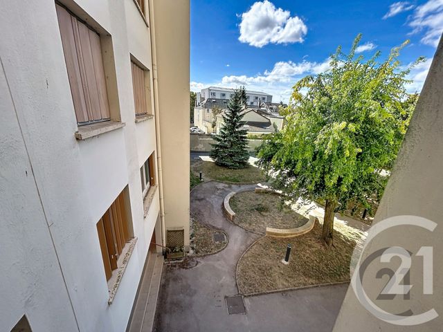 Appartement à vendre - 3 pièces - 60.56 m2 - CHALONS EN CHAMPAGNE - 51 - CHAMPAGNE-ARDENNE - Century 21 Martinot Immobilier