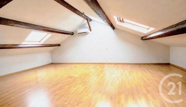 Appartement à vendre - 3 pièces - 56.1 m2 - CHALONS EN CHAMPAGNE - 51 - CHAMPAGNE-ARDENNE - Century 21 Martinot Immobilier