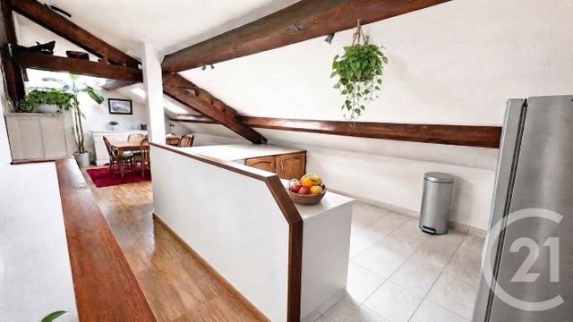 Appartement à vendre - 3 pièces - 56.1 m2 - CHALONS EN CHAMPAGNE - 51 - CHAMPAGNE-ARDENNE - Century 21 Martinot Immobilier