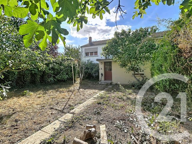 maison à vendre - 5 pièces - 114.36 m2 - FAGNIERES - 51 - CHAMPAGNE-ARDENNE - Century 21 Martinot Immobilier