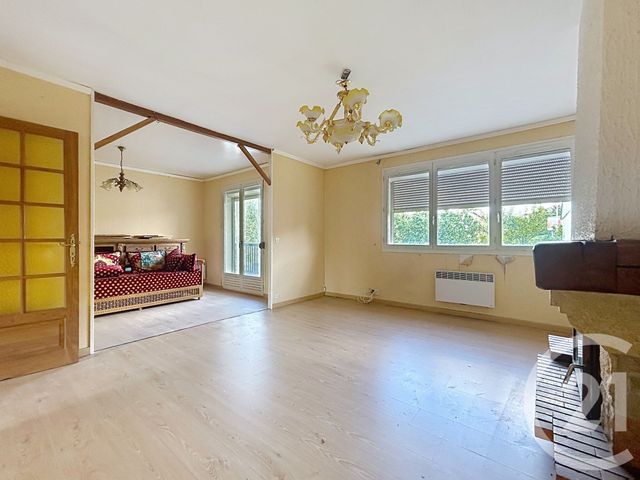 maison à vendre - 5 pièces - 114.36 m2 - FAGNIERES - 51 - CHAMPAGNE-ARDENNE - Century 21 Martinot Immobilier
