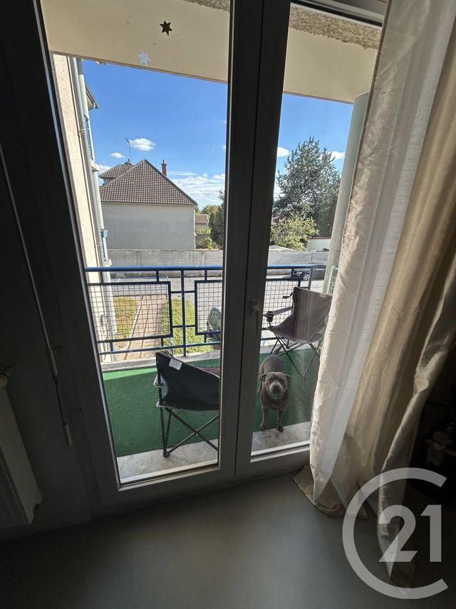 Appartement F4 à vendre - 4 pièces - 78.47 m2 - CHALONS EN CHAMPAGNE - 51 - CHAMPAGNE-ARDENNE - Century 21 Martinot Immobilier