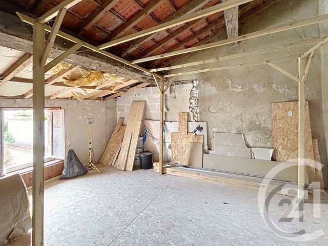 maison à vendre - 4 pièces - 137.2 m2 - FAGNIERES - 51 - CHAMPAGNE-ARDENNE - Century 21 Martinot Immobilier