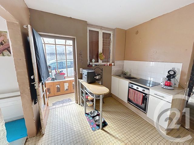 maison à vendre - 4 pièces - 137.2 m2 - FAGNIERES - 51 - CHAMPAGNE-ARDENNE - Century 21 Martinot Immobilier