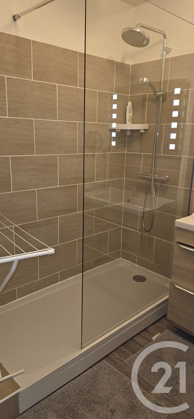 Appartement F3 à vendre - 3 pièces - 63.32 m2 - CHALONS EN CHAMPAGNE - 51 - CHAMPAGNE-ARDENNE - Century 21 Martinot Immobilier