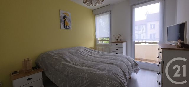 Appartement F3 à vendre - 3 pièces - 63.32 m2 - CHALONS EN CHAMPAGNE - 51 - CHAMPAGNE-ARDENNE - Century 21 Martinot Immobilier