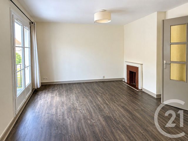 Appartement F5 à vendre - 5 pièces - 96.33 m2 - CHALONS EN CHAMPAGNE - 51 - CHAMPAGNE-ARDENNE - Century 21 Martinot Immobilier