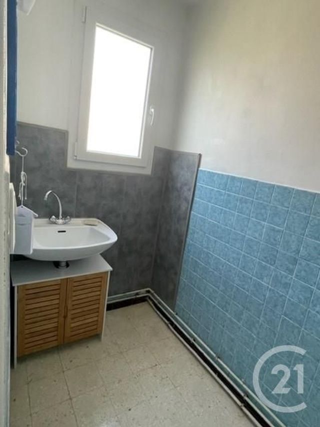 maison à louer - 4 pièces - 124.0 m2 - ECURY SUR COOLE - 51 - CHAMPAGNE-ARDENNE - Century 21 Martinot Immobilier