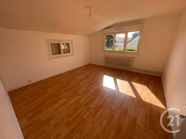 maison à louer - 4 pièces - 124.0 m2 - ECURY SUR COOLE - 51 - CHAMPAGNE-ARDENNE - Century 21 Martinot Immobilier