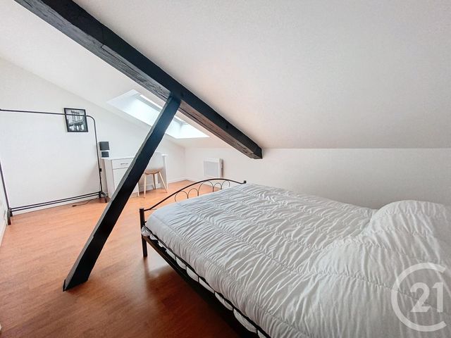 Appartement Duplex à louer - 5 pièces - 89.71 m2 - CHALONS EN CHAMPAGNE - 51 - CHAMPAGNE-ARDENNE - Century 21 Martinot Immobilier