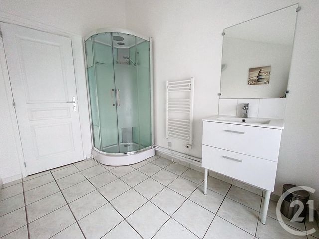 Appartement Duplex à louer - 5 pièces - 89.71 m2 - CHALONS EN CHAMPAGNE - 51 - CHAMPAGNE-ARDENNE - Century 21 Martinot Immobilier