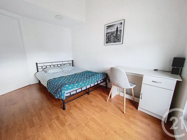 Appartement Duplex à louer - 5 pièces - 89.71 m2 - CHALONS EN CHAMPAGNE - 51 - CHAMPAGNE-ARDENNE - Century 21 Martinot Immobilier