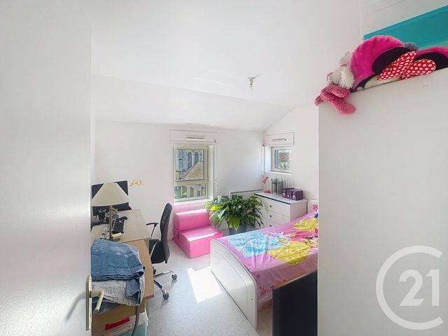 Appartement T4 à louer - 4 pièces - 104.99 m2 - SARRY - 51 - CHAMPAGNE-ARDENNE - Century 21 Martinot Immobilier